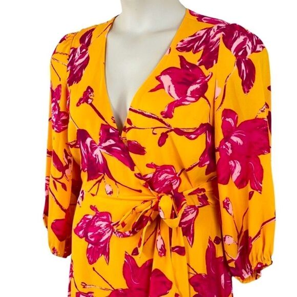 Color Me Courtney RTR Bright Orchid Floral Eleanor Wrap Maxi Dress Sz M - Picture 7 of 16